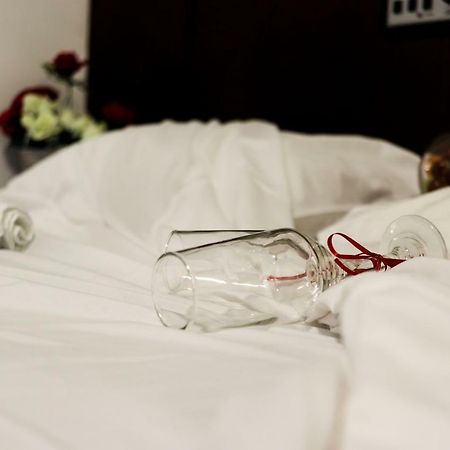 Motel Shampoo (Adults Only) บรุสเก ภายนอก รูปภาพ
